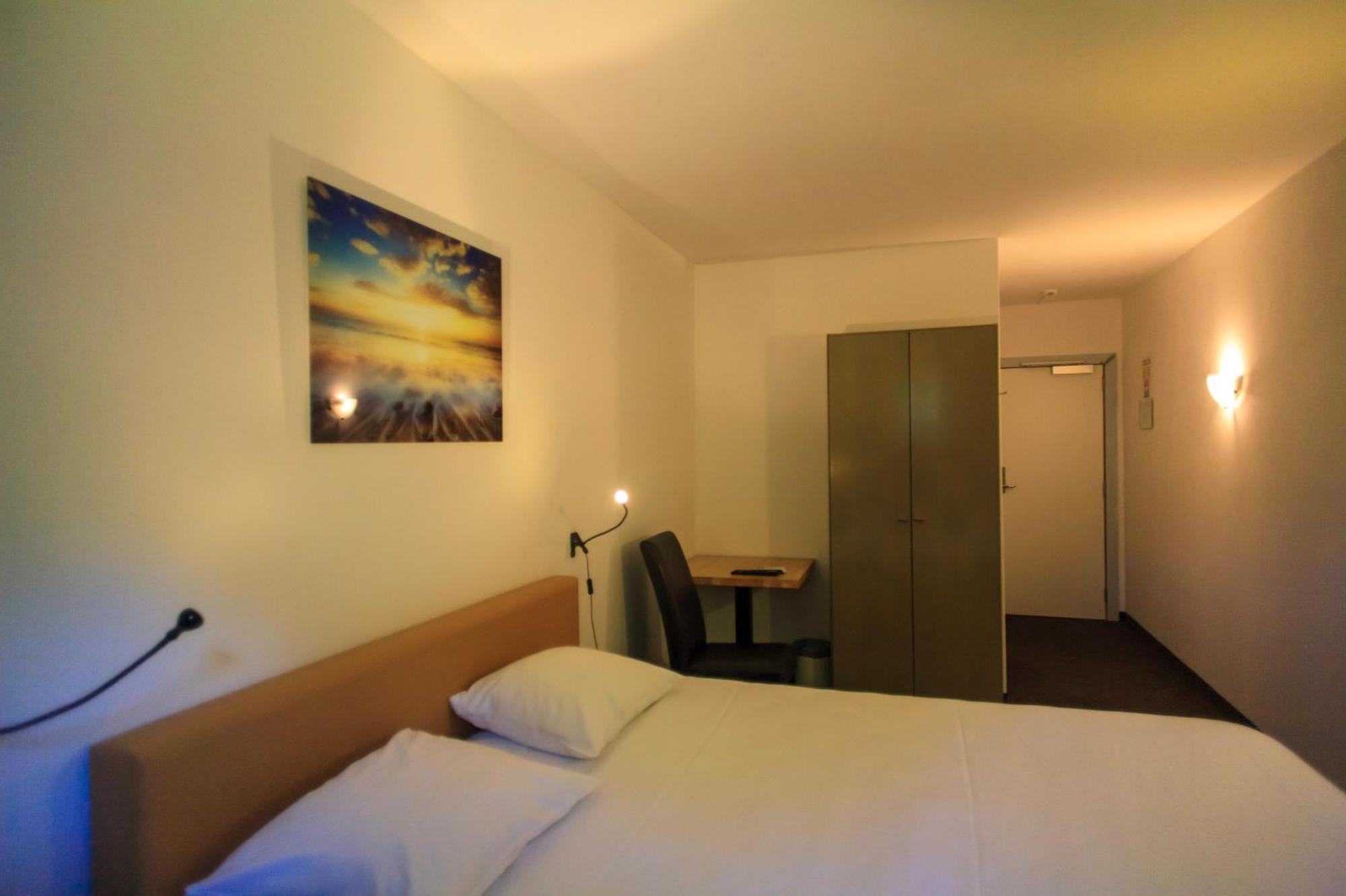 St-Janshof Hotel Варегем Экстерьер фото